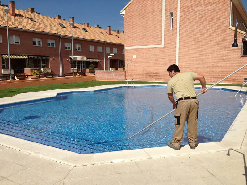 mantenimiento piscinas valladolid